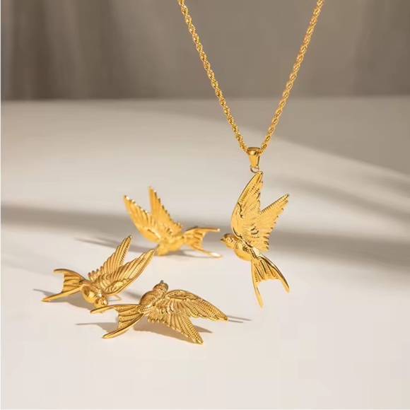 Anthropologie Jewelry - Swallow Peace Bird 18k Gold Stainless Steel Ring, Earrings, Necklace Set